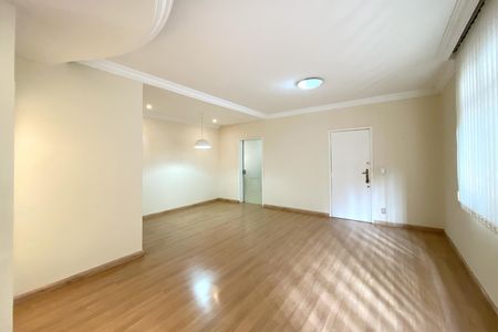 Apartamento para alugar com 139m², 3 quartos e 1 vagaSala