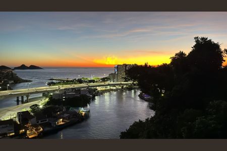 Casa de Condomínio à venda com 5 quartos, 500m² em Joá, Rio de Janeiro