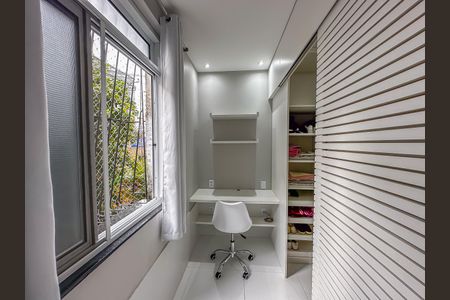 Apartamento à venda com 67m², 1 quarto e sem vaga