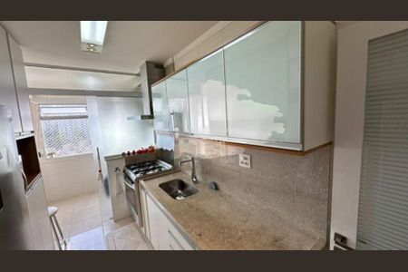 Apartamento à venda com 3 quartos, 82m² em Vila Campo Grande, São Paulo
