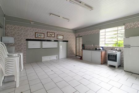 Apartamento à venda com 108m², 3 quartos e 2 vagas Apartamento à venda com 108m², 3 quartos e 2 vagasÁrea comum - Salão de festas