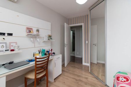 Apartamento à venda com 108m², 3 quartos e 2 vagas Apartamento à venda com 108m², 3 quartos e 2 vagasQuarto 1