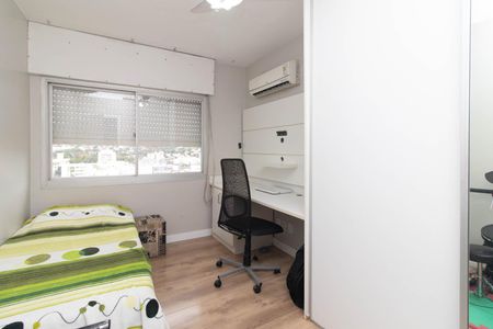 Quarto 3 de apartamento à venda com 3 quartos, 108m² em Teresópolis, Porto Alegre