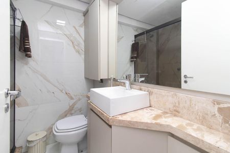 Apartamento à venda com 108m², 3 quartos e 2 vagas Apartamento à venda com 108m², 3 quartos e 2 vagasBanheiro Social