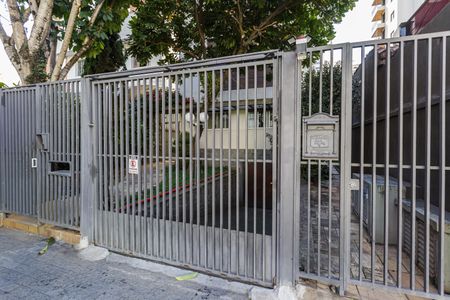 Apartamento para alugar com 91m², 3 quartos e 1 vaga Apartamento para alugar com 91m², 3 quartos e 1 vagaFachada