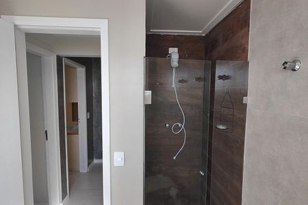 Apartamento à venda com 214m², 4 quartos e 2 vagas Apartamento à venda com 214m², 4 quartos e 2 vagasBanheiro