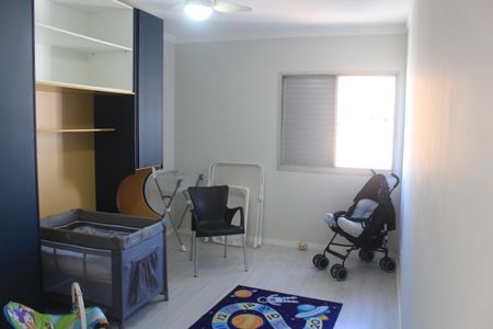 Apartamento à venda com 214m², 4 quartos e 2 vagasQuarto 1