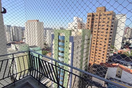 Apartamento à venda com 214m², 4 quartos e 2 vagas Apartamento à venda com 214m², 4 quartos e 2 vagasVaranda