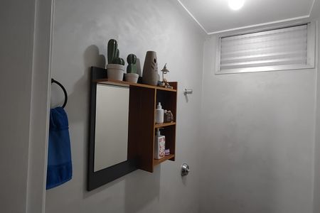 Apartamento à venda com 214m², 4 quartos e 2 vagas Apartamento à venda com 214m², 4 quartos e 2 vagasLavabo