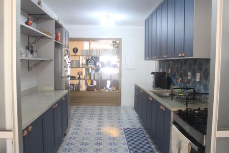 Apartamento à venda com 214m², 4 quartos e 2 vagasCozinha