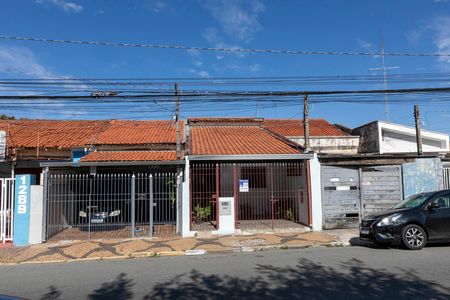FACHADA COM PLACA QUINTOANDAR INSTALADA de casa à venda com 3 quartos, 100m² em Vila Industrial (campinas), Campinas