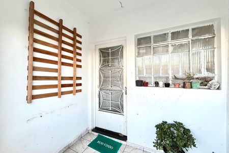 Casa para alugar com 180m², 4 quartos e 1 vagaFachada