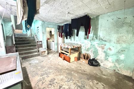 Casa para alugar com 180m², 4 quartos e 1 vagaQuintal
