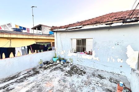 Quintal de casa para alugar com 4 quartos, 180m² em Cangaiba, São Paulo