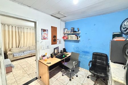 Casa para alugar com 180m², 4 quartos e 1 vagaEscritório