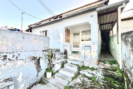 Casa para alugar com 180m², 4 quartos e 1 vagaQuintal