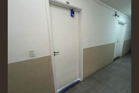 Apartamento para alugar com 44m², 2 quartos e 1 vagaLockBox