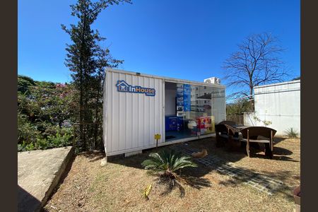 Apartamento à venda com 2 quartos, 50m² em Califórnia, Belo Horizonte