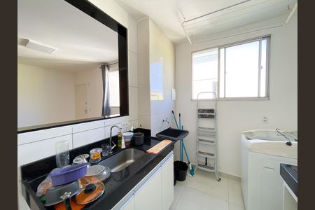 Apartamento à venda com 2 quartos, 50m² em Califórnia, Belo Horizonte
