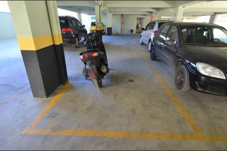 Apartamento para alugar com 45m², 2 quartos e 1 vaga Apartamento para alugar com 45m², 2 quartos e 1 vagaGaragem