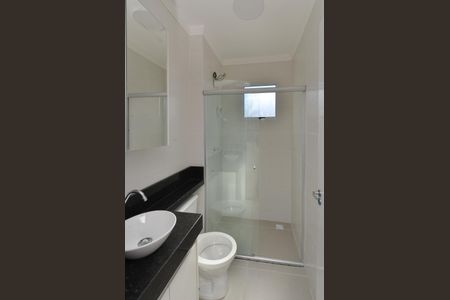 Apartamento para alugar com 45m², 2 quartos e 1 vaga Apartamento para alugar com 45m², 2 quartos e 1 vagaBanheiro