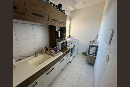 Cozinha de apartamento para alugar com 2 quartos, 42m² em Parque da Matriz, Gravataí