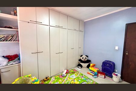 Quarto 2 de casa à venda com 4 quartos, 250m² em Jardim Santa Cecilia, Guarulhos