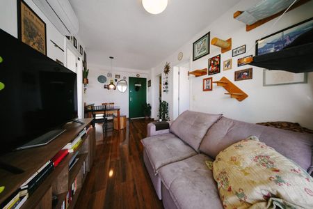 Sala de apartamento para alugar com 2 quartos, 47m² em Jardim Santa Teresinha, São Paulo