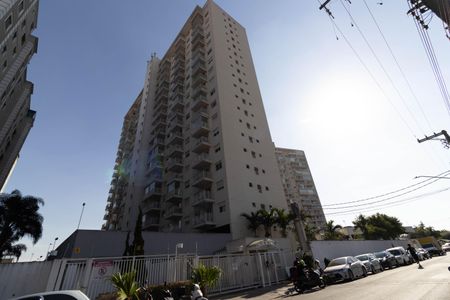 Fachada de apartamento para alugar com 2 quartos, 47m² em Jardim Santa Teresinha, São Paulo