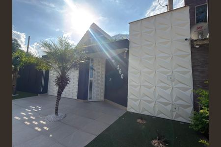 Casa à venda com 4 quartos, 750m² em Taquara, Rio de Janeiro