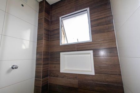 Banheiro de apartamento para alugar com 1 quarto, 40m² em Jardim Aricanduva, São Paulo
