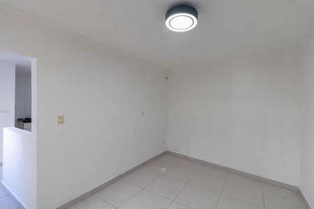Suíte  de casa para alugar com 1 quarto, 60m² em Cangaiba, São Paulo