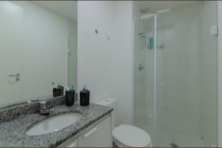 Banheiro de kitnet/studio à venda com 1 quarto, 25m² em Liberdade, São Paulo