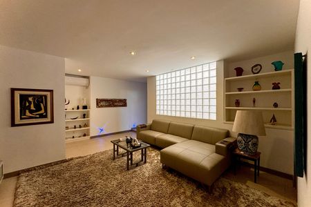 Apartamento para alugar com 6 quartos, 1000m² em Laranjeiras, Rio de Janeiro
