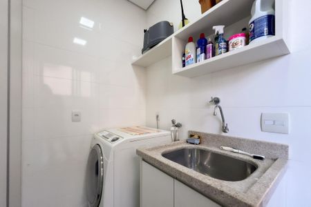 Casa de condomínio à venda com 320m², 4 quartos e 4 vagas