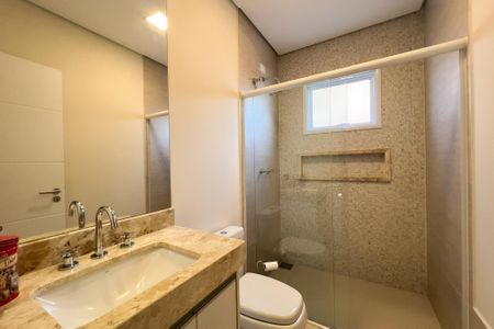 Casa de condomínio à venda com 320m², 4 quartos e 4 vagas