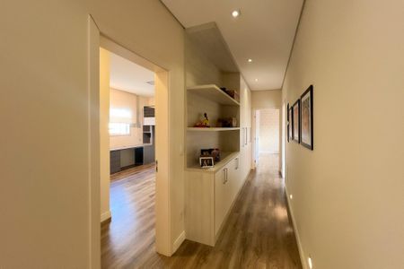 Casa de condomínio à venda com 320m², 4 quartos e 4 vagas