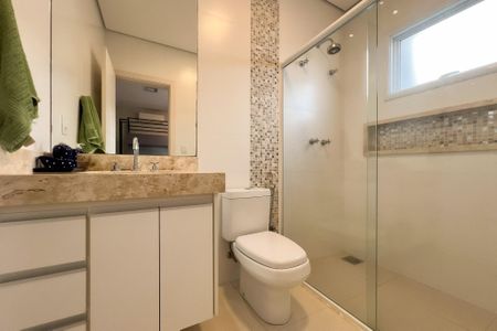 Casa de condomínio à venda com 320m², 4 quartos e 4 vagas