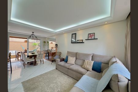 Sala de casa de condomínio à venda com 3 quartos, 86m² em Parque Renato Maia, Guarulhos