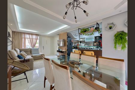 Sala de casa de condomínio à venda com 3 quartos, 86m² em Parque Renato Maia, Guarulhos