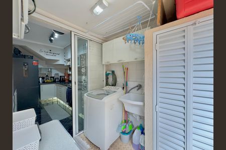 Área de Serviço de casa de condomínio à venda com 3 quartos, 86m² em Parque Renato Maia, Guarulhos