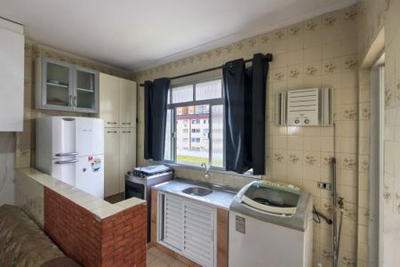 Cozinha de kitnet/studio para alugar com 1 quarto, 22m² em Guilhermina, Praia Grande