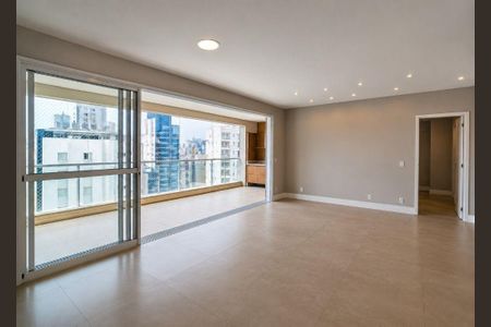 Apartamento à venda com 3 quartos, 185m² em Cambuí, Campinas