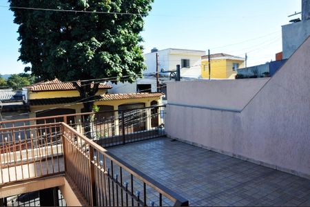 Casa à venda com 130m², 3 quartos e 1 vaga Casa à venda com 130m², 3 quartos e 1 vagaDetalhe - Varanda