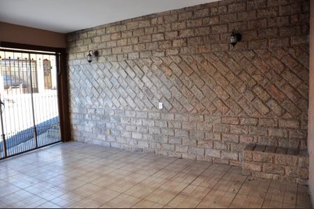 Casa à venda com 130m², 3 quartos e 1 vaga Casa à venda com 130m², 3 quartos e 1 vagaGaragem