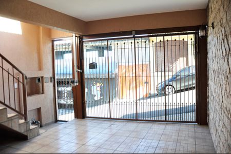 Garagem de casa à venda com 3 quartos, 130m² em Vila Pirituba, São Paulo