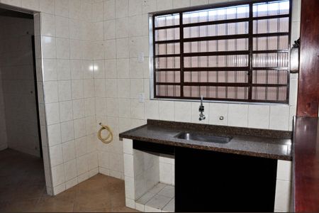 Casa à venda com 130m², 3 quartos e 1 vaga Casa à venda com 130m², 3 quartos e 1 vagaDetalhe - Cozinha
