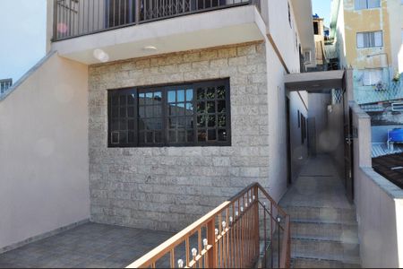 Casa à venda com 130m², 3 quartos e 1 vaga Casa à venda com 130m², 3 quartos e 1 vagaDetalhe - Varanda