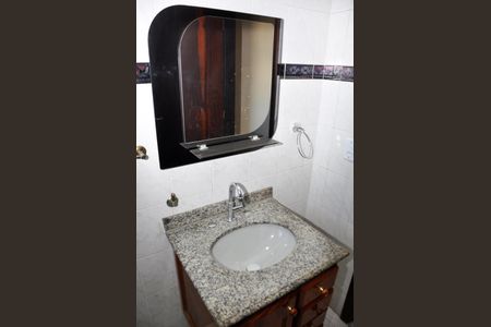 Casa à venda com 130m², 3 quartos e 1 vaga Casa à venda com 130m², 3 quartos e 1 vagaDetalhe - Banheiro Social