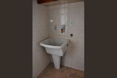 Casa à venda com 130m², 3 quartos e 1 vaga Casa à venda com 130m², 3 quartos e 1 vagaDetalhe - Área de Serviço